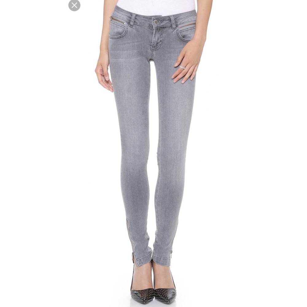 ANINE BING Double Zip Skinny Jeans in light gray